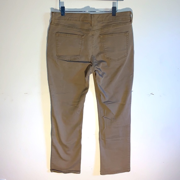 Old navy slim fit jeans - Picture 2 of 4